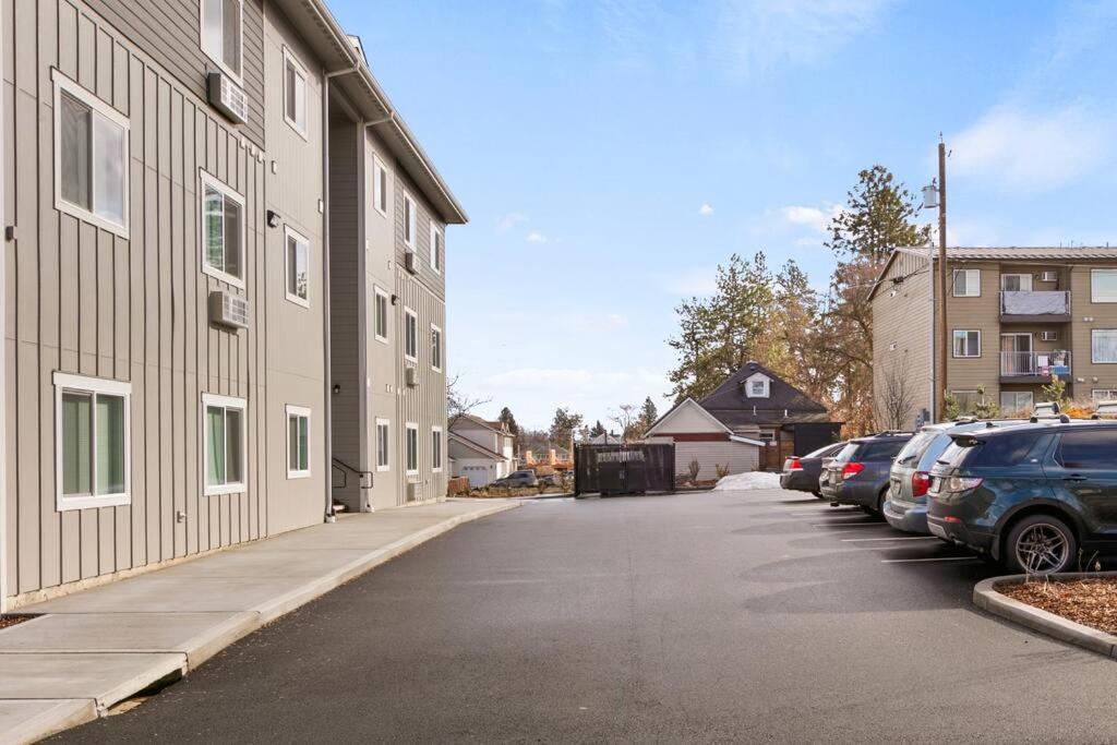 New 2 Bed 2 Bath Near Perry District And Dt Apartment Spokane Exterior photo