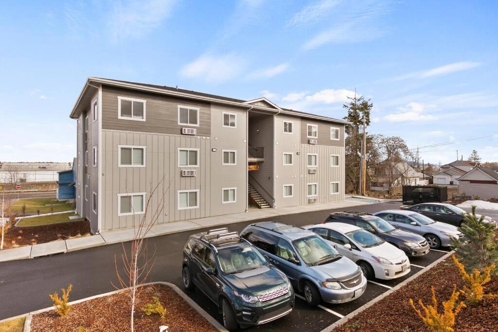 New 2 Bed 2 Bath Near Perry District And Dt Apartment Spokane Exterior photo